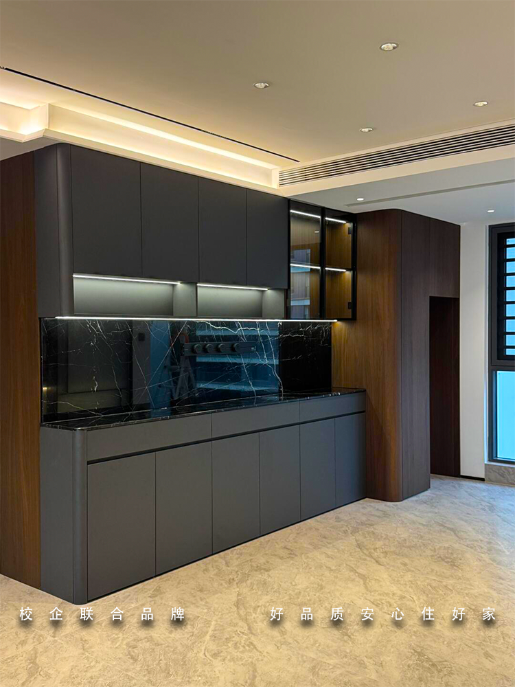 現(xiàn)代極簡風(fēng)全屋定制